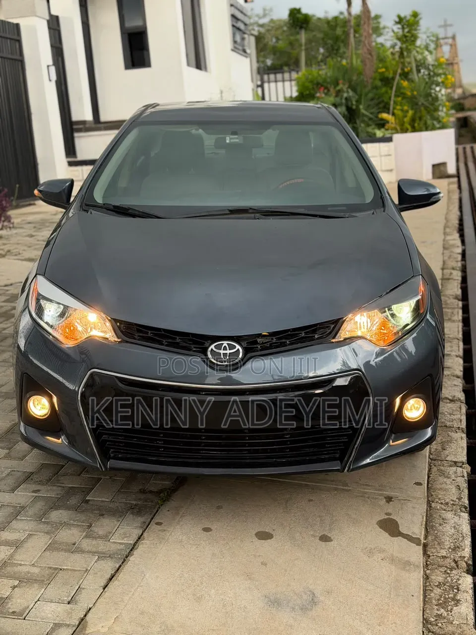 Toyota Corolla 2016