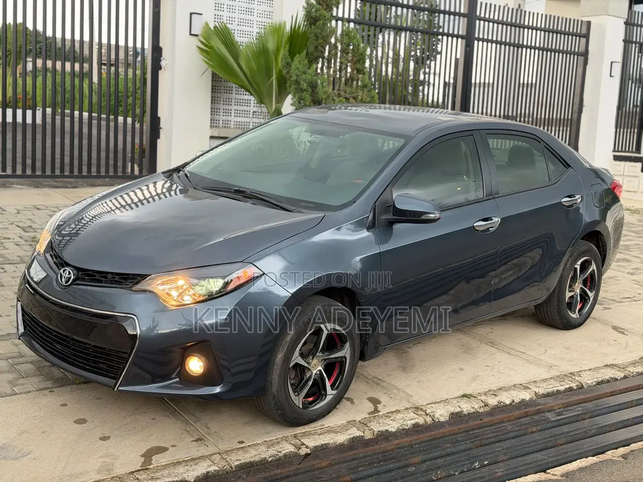 Toyota Corolla 2016