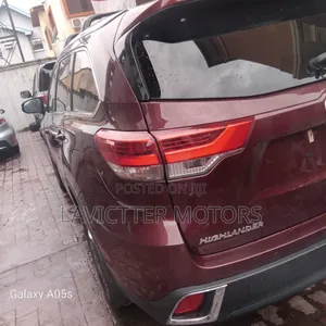 Toyota Highlander Limited Platinum 2019 Red