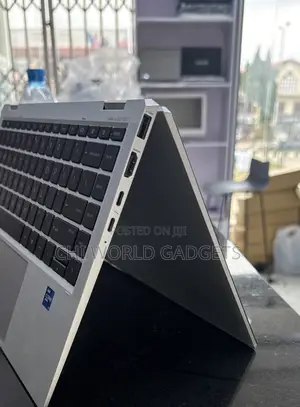 Laptop HP EliteBook 1040 G8 16GB Intel Core i7 SSD 512GB