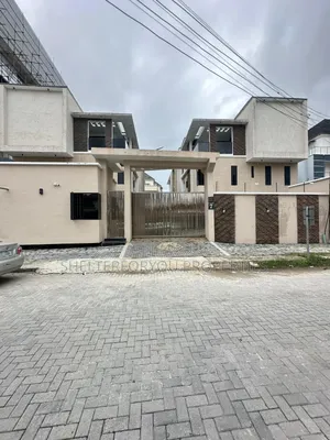 4bdrm Duplex in Lekki Phase 1 for rent