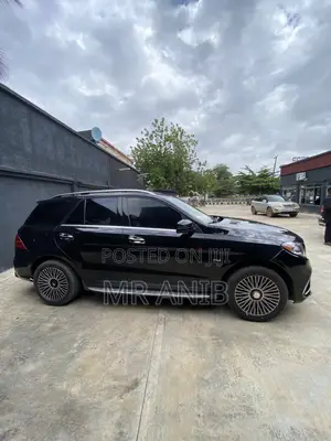 Mercedes-Benz M Class 2012 Black
