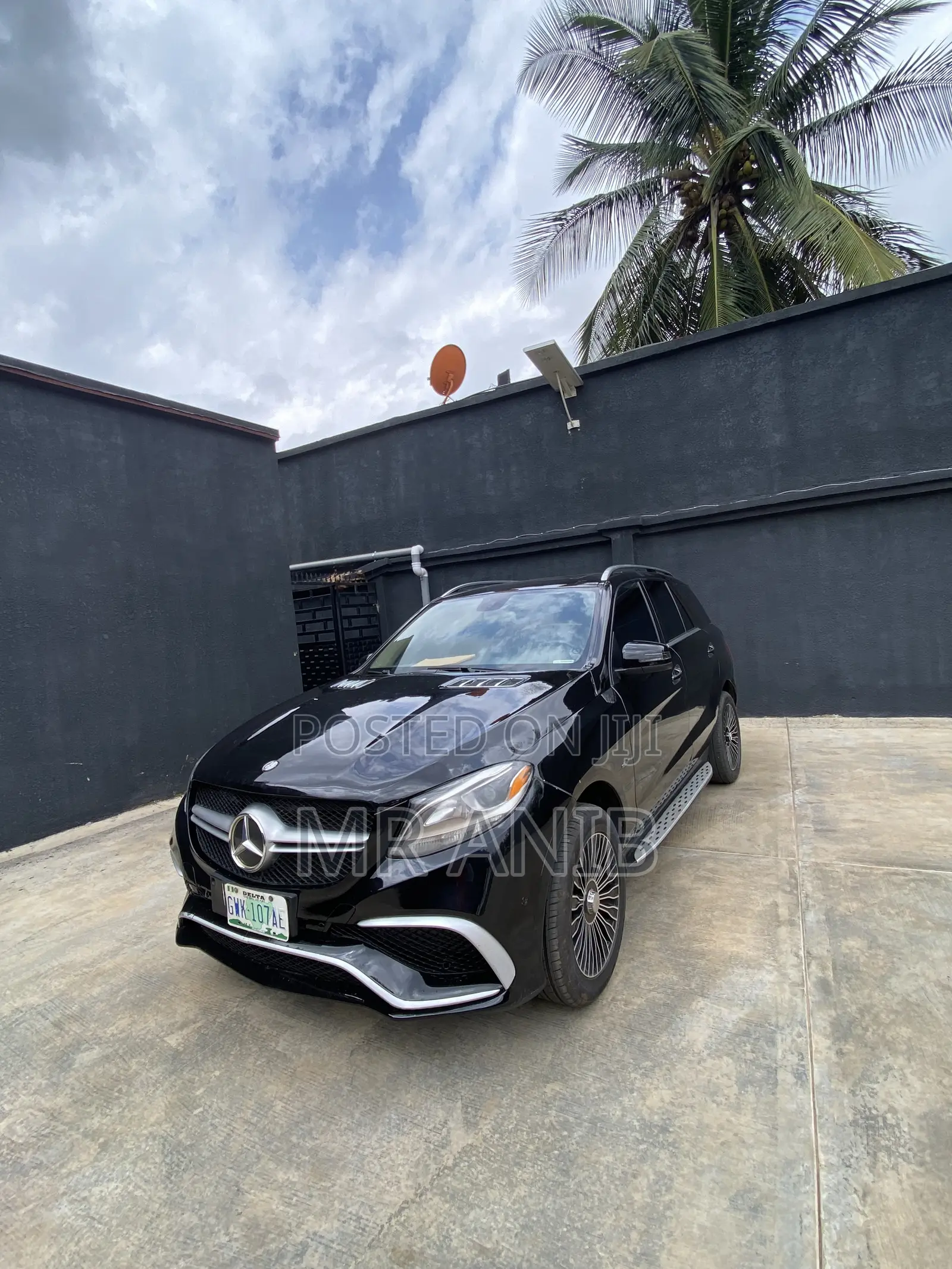 Mercedes-Benz M Class 2012 Black