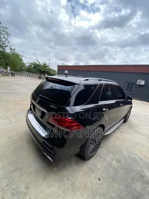Mercedes-Benz M Class 2012 Black