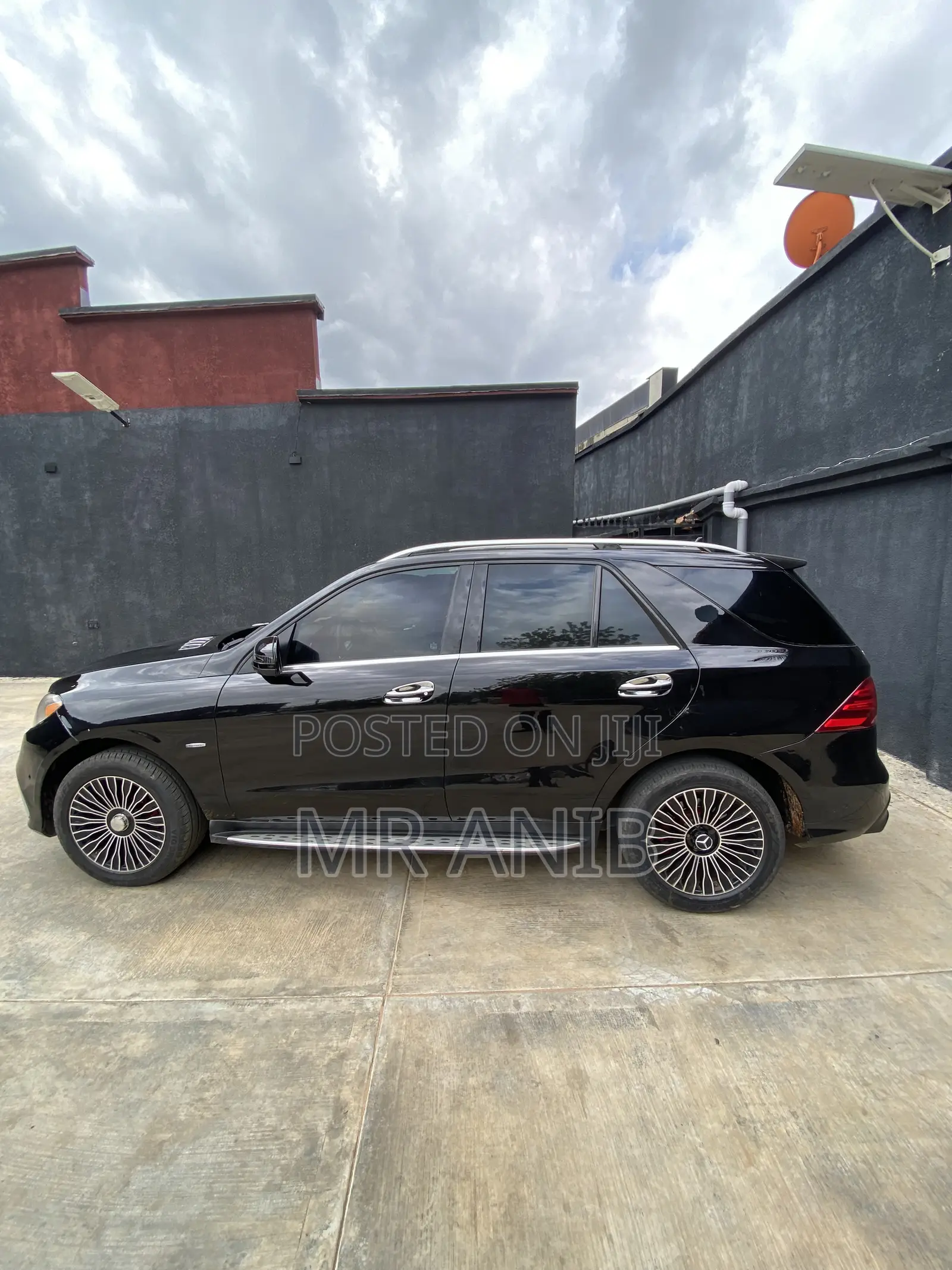 Mercedes-Benz M Class 2012 Black