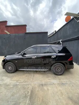 Mercedes-Benz M Class 2012 Black