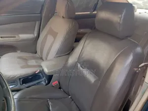 Toyota Regius 2005 Blue