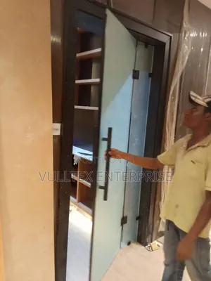 Glass Walk-in Closest Door
