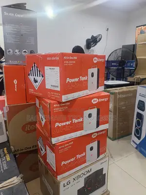 1000wh Energy Efficient Power Tank With 500w Output