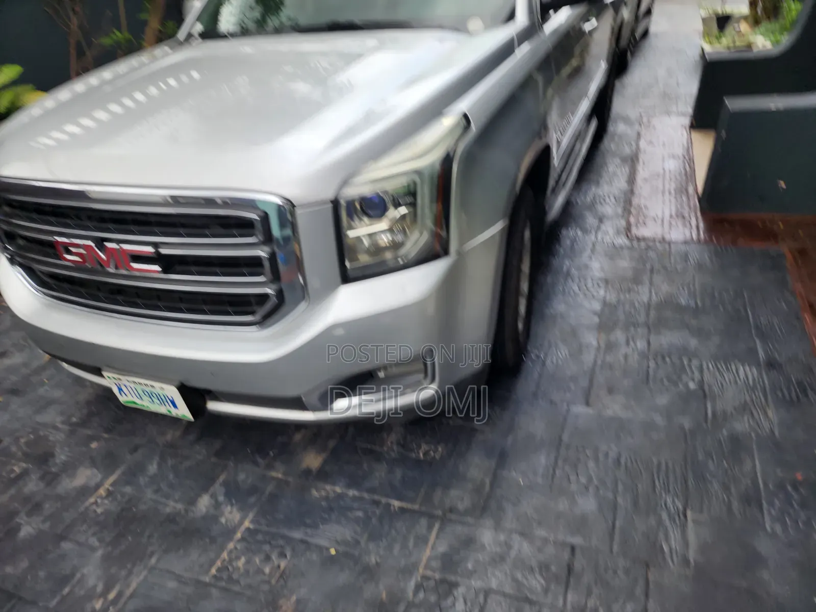 GMC Yukon 2015 Silver