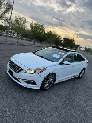 Hyundai Sonata SE 4dr Sedan (2.4L 4cyl 6A) 2015 White