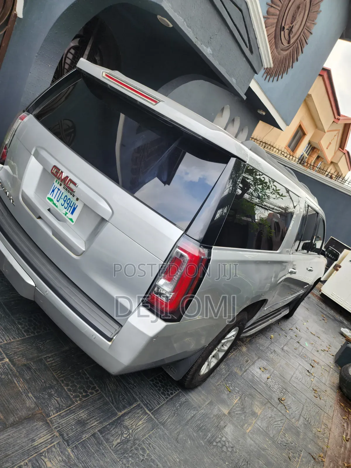 GMC Yukon 2015 Silver