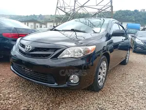 Toyota Corolla 2013 Black