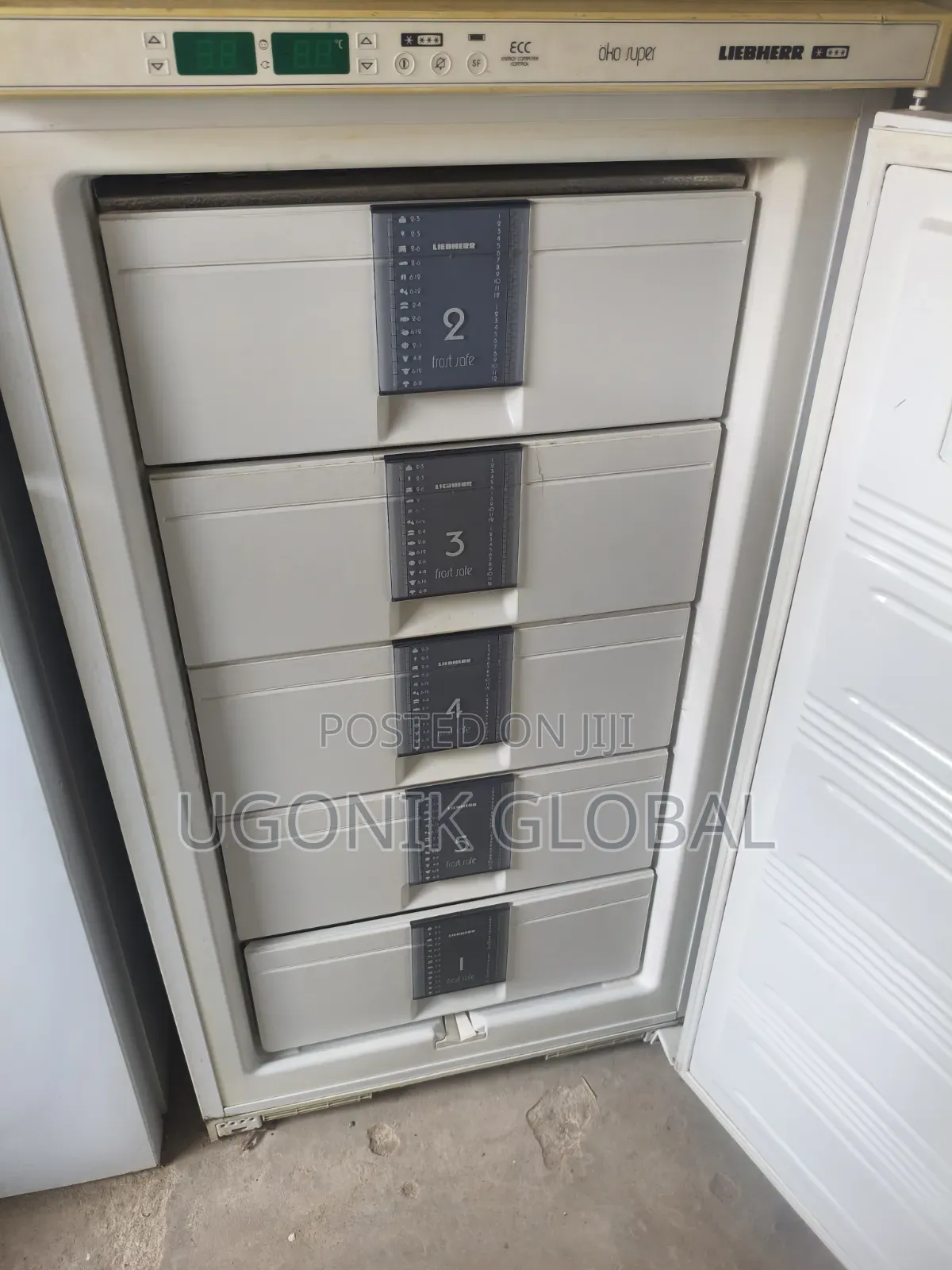 Super Quality German 5 Step Standing Freezer for Ice Blocks