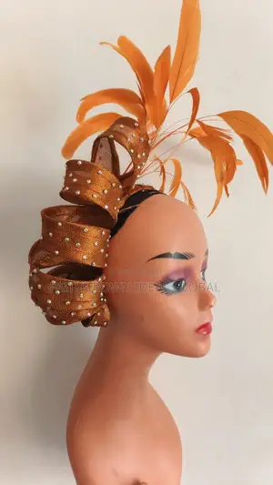 Fascinator