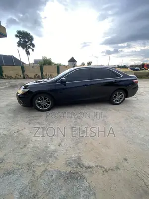 Toyota Camry SE 4dr Sedan (2.5L 4cyl 6A) 2016 Black