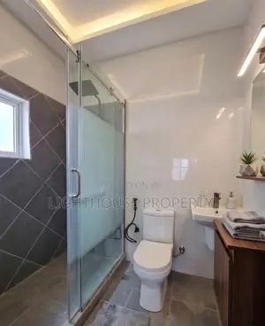 3bdrm Duplex in By Cedarcrest, Apo District for rent