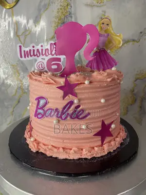 Size 7 Double Layer Cake Butter Cream Frosting