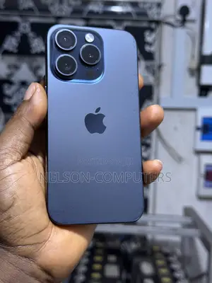 Apple iPhone 15 Pro 128 GB Blue