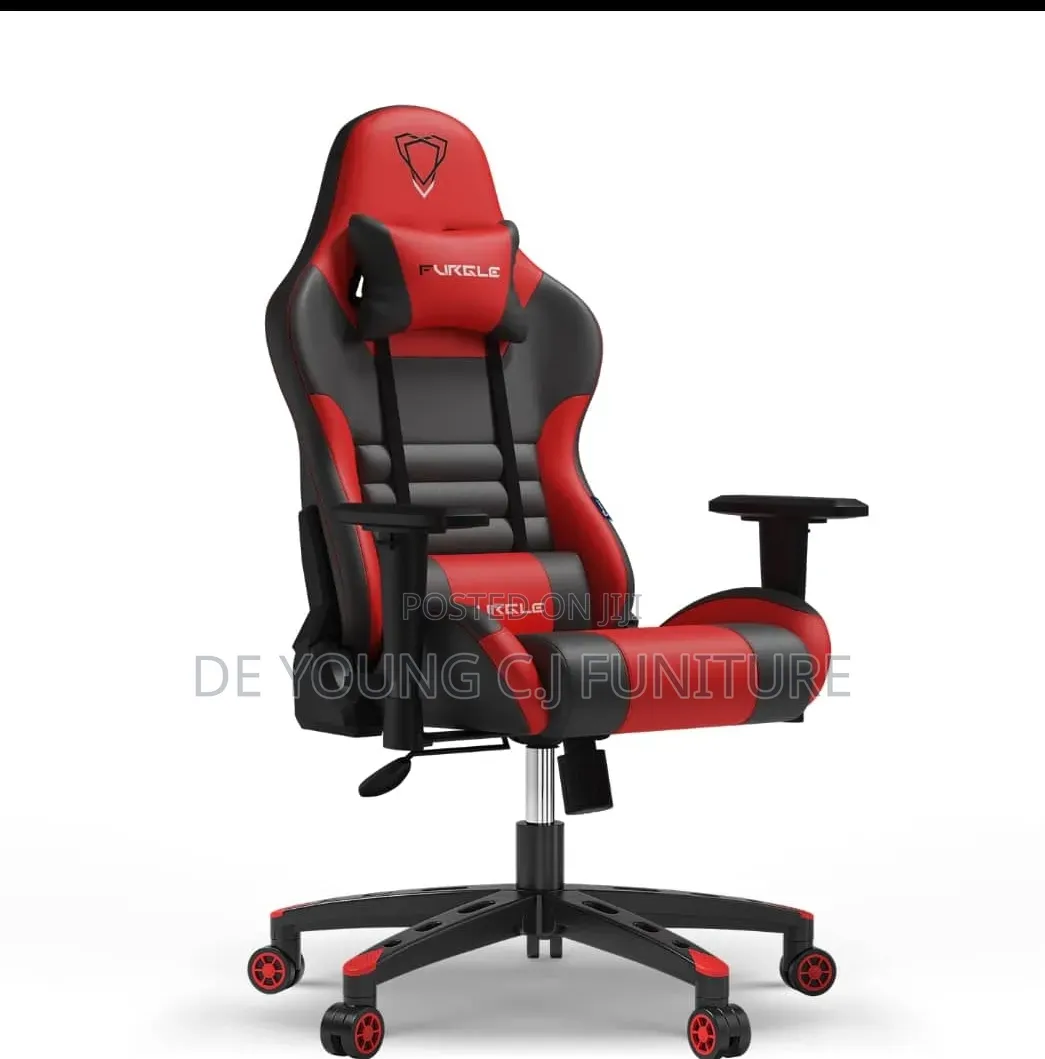 Game Chair or Streaming Chair