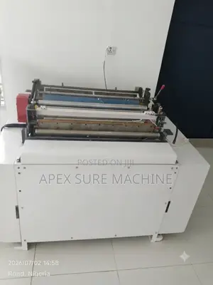 Single-Deck Nylon Bag Cutting and Sealing Machine