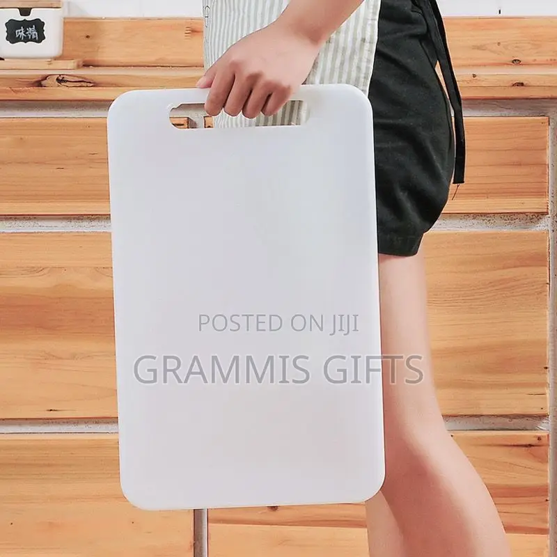 White Plastic Cutting Board