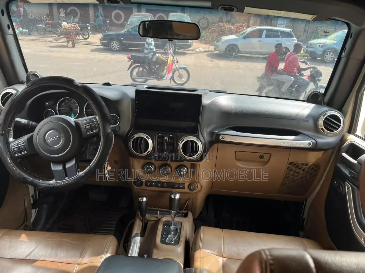 Jeep Wrangler 2012 Beige