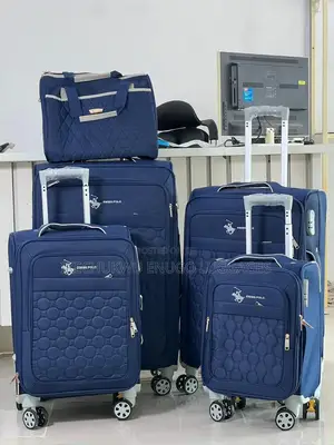 5 in 1leader Polo Luggage Set ( Available in Colours Black and Purple)