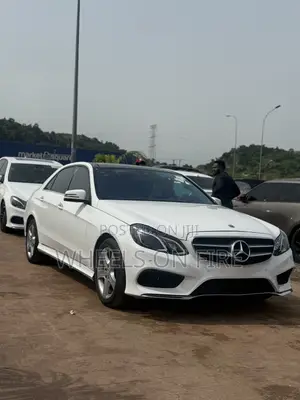 Mercedes-Benz E350 Base 4dr Sedan RWD (3.5L 6cyl 7A) 2014 White