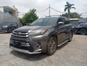 Toyota Highlander 2017 Gray