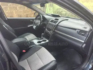 Toyota Camry SE 4dr Sedan (2.5L 4cyl 6A) 2013 Black