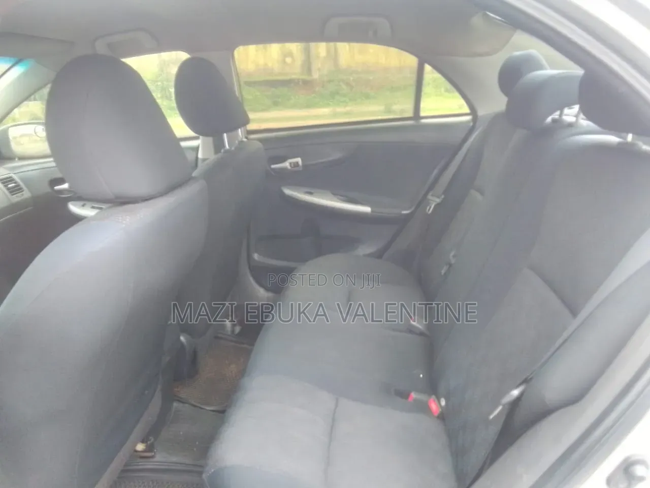 Toyota Corolla 2010 Silver