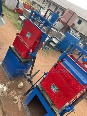Vibrated Block Moulding Machines
