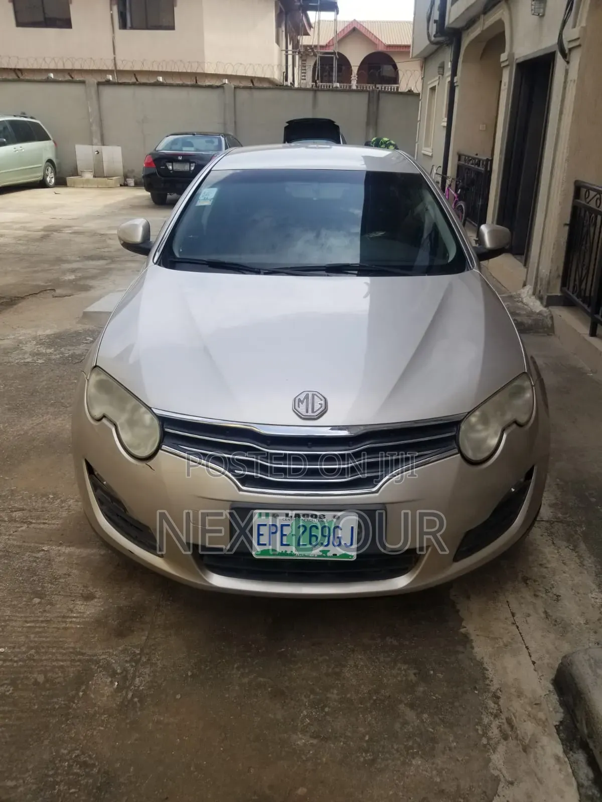 MG 550 2013 Gold