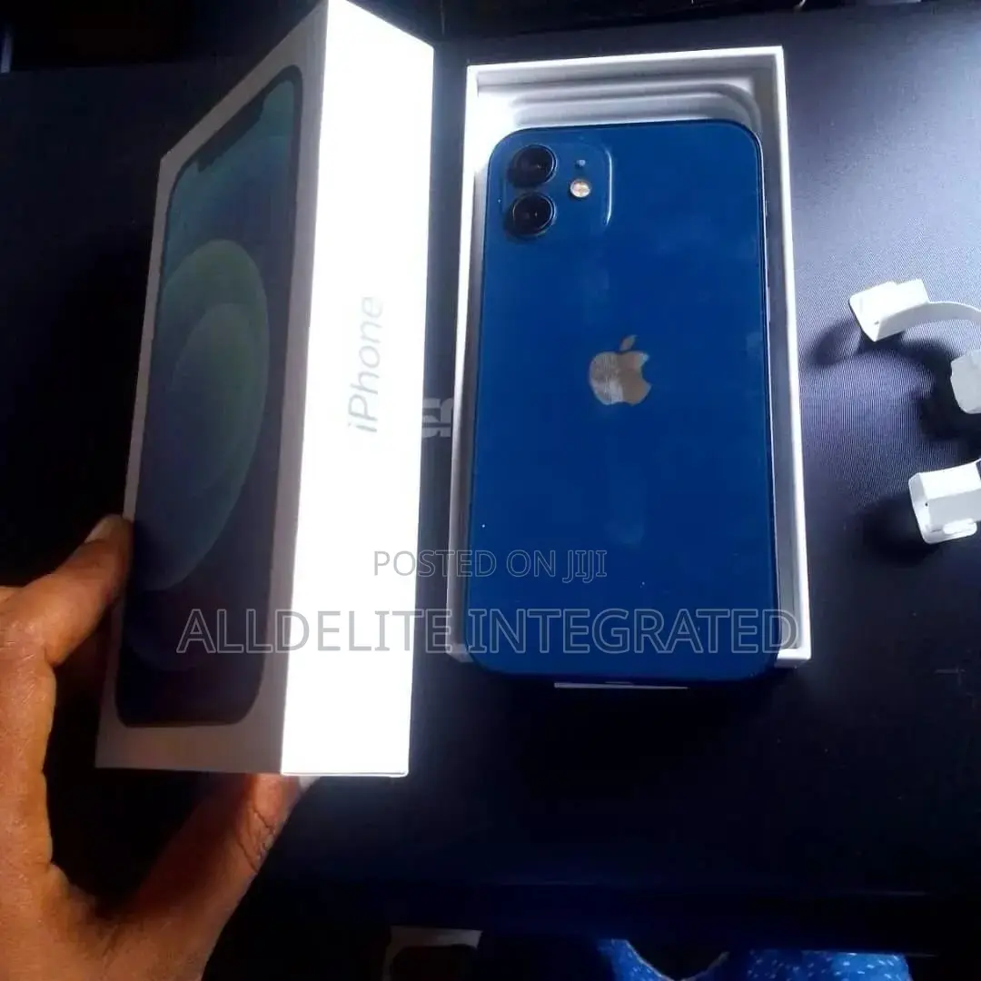 New Apple iPhone 12 128 GB Blue
