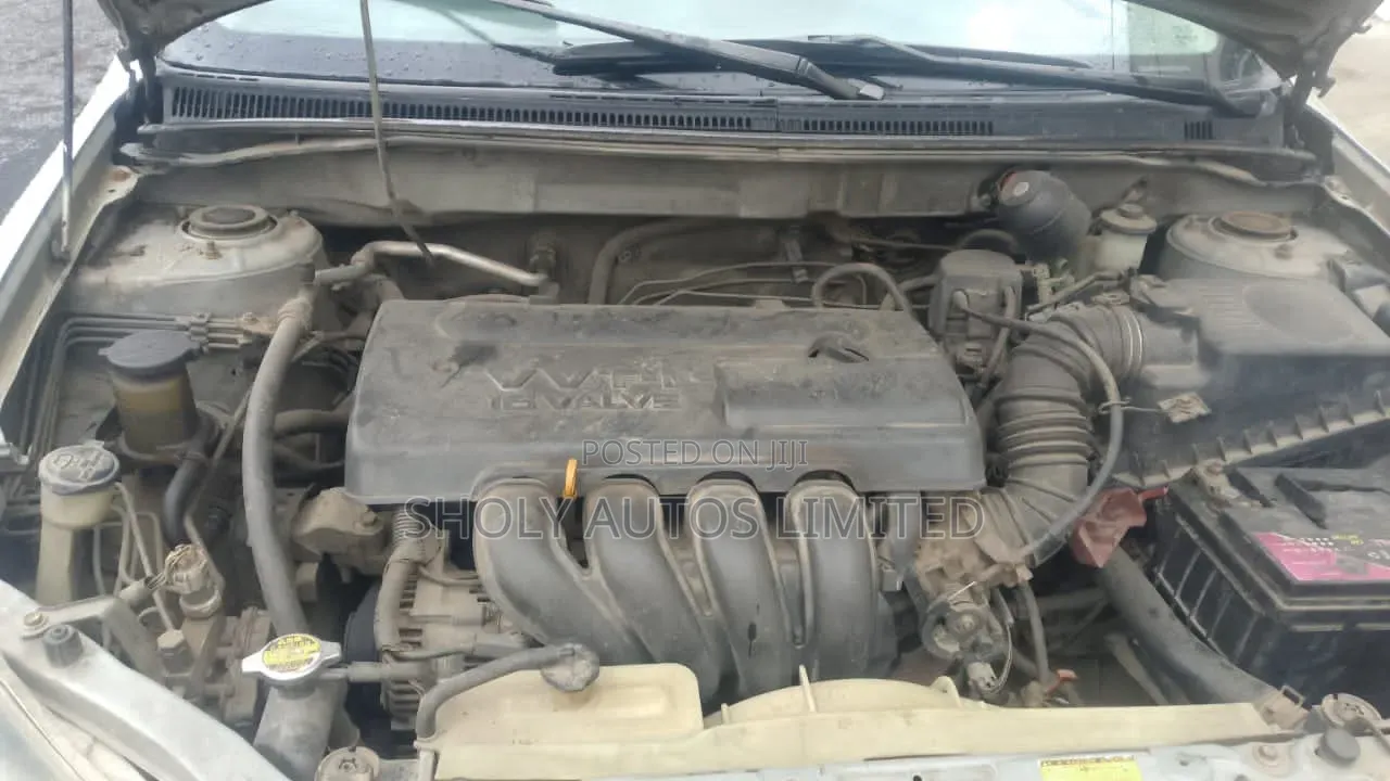 Toyota Corolla 2004 Silver