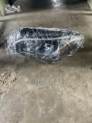 High Quality Mercedes Benz Headlight C300 2015 Model Double Chargers
