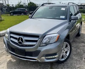 Mercedes-Benz GLK-Class 350 2014 Silver