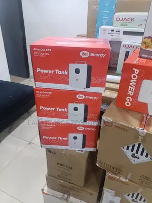 Fuel-Free 1000wh Portable Generator (Itel Energy)