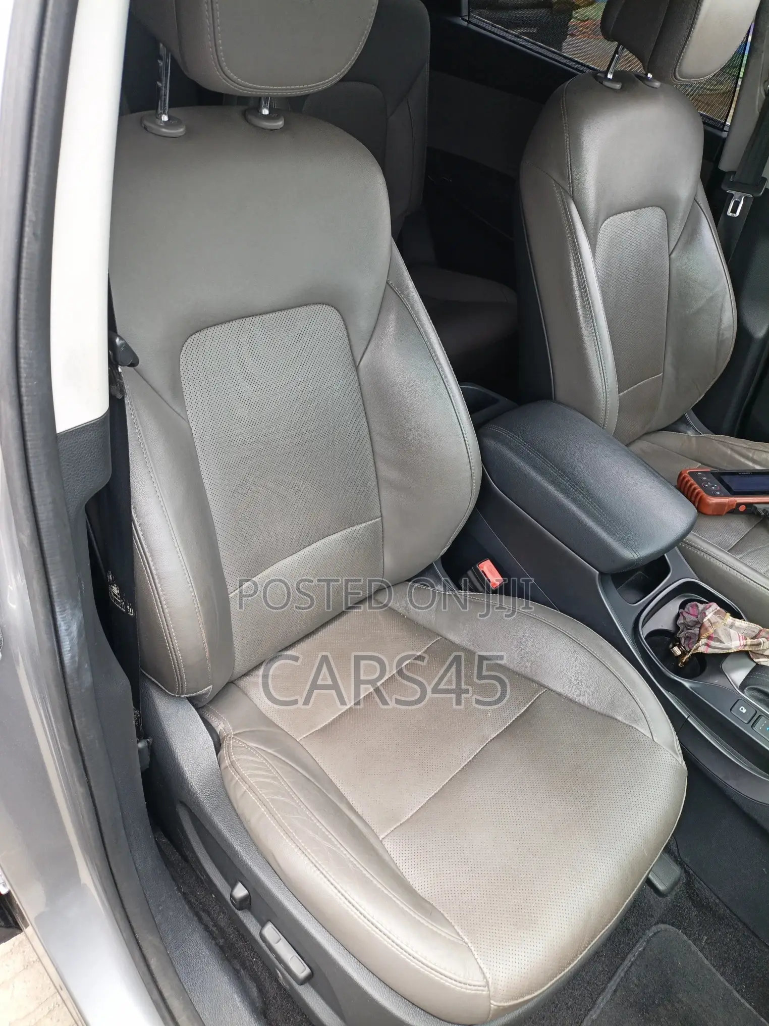 Hyundai Santa Fe 2017 Gray