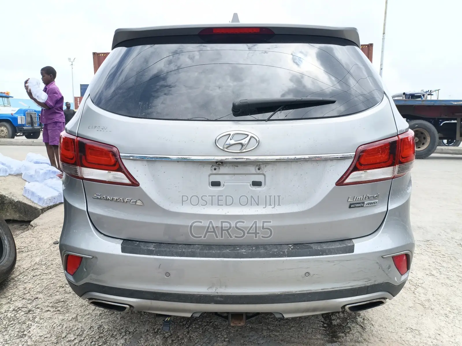 Hyundai Santa Fe 2017 Gray