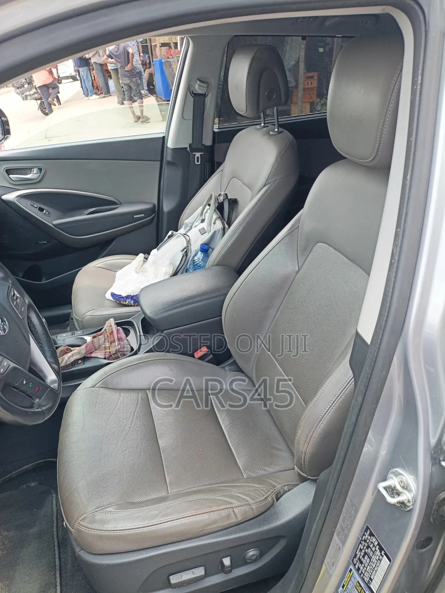 Hyundai Santa Fe 2017 Gray