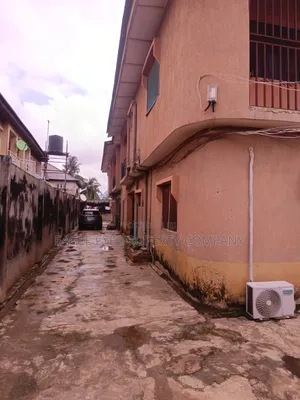 3bdrm Block of Flats in Amazing Grace, Baruwa for rent