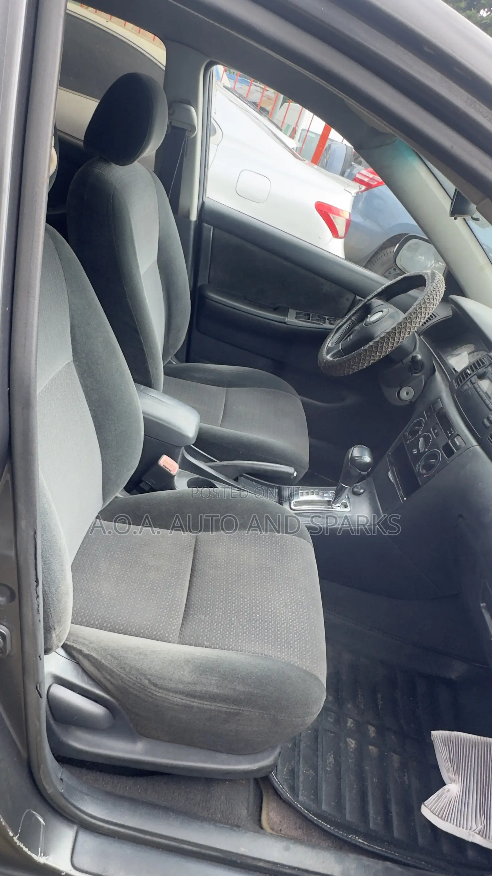 Toyota Corolla 2004 Gray