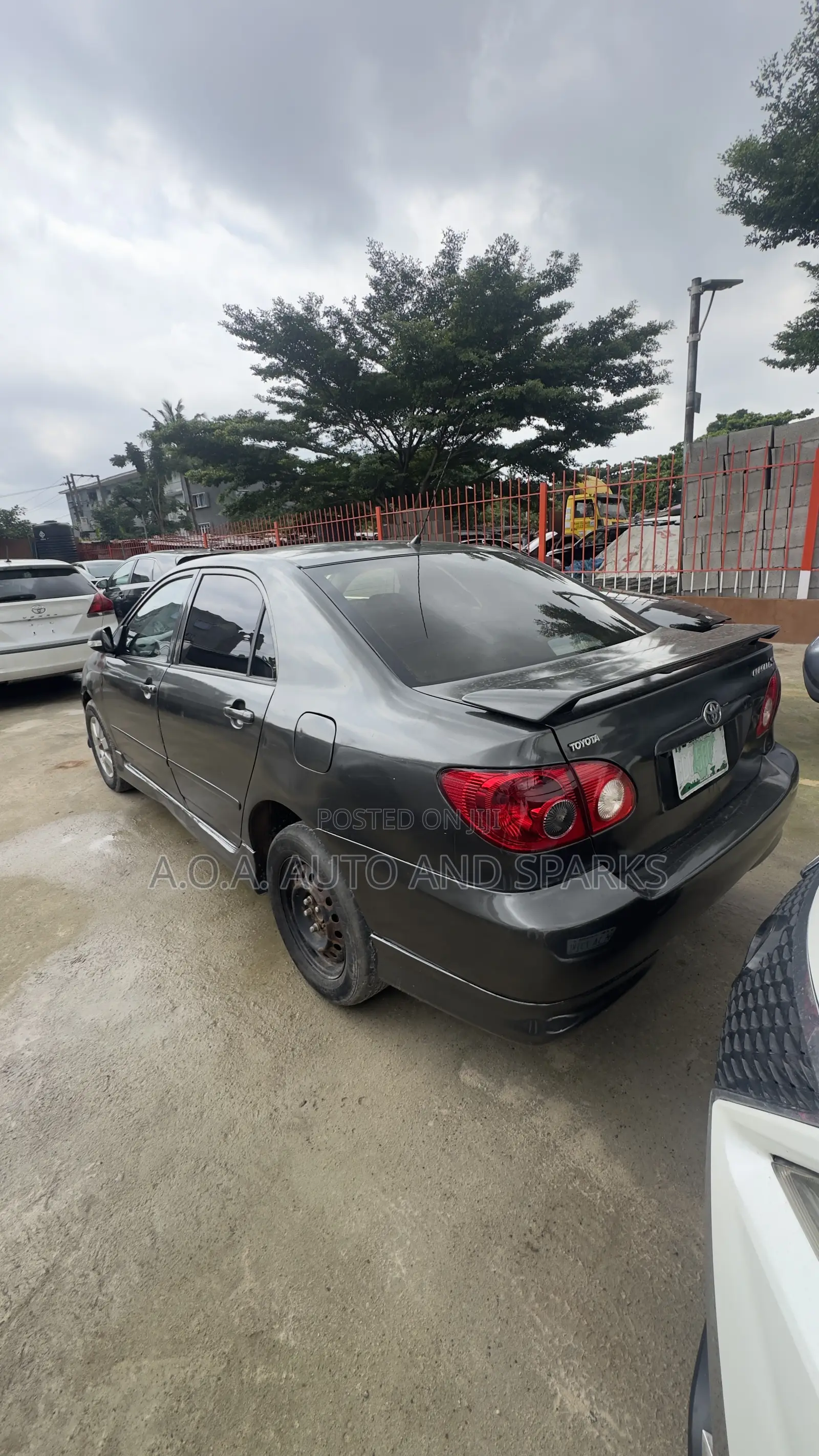 Toyota Corolla 2004 Gray