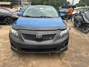 Toyota Corolla 2010 Blue