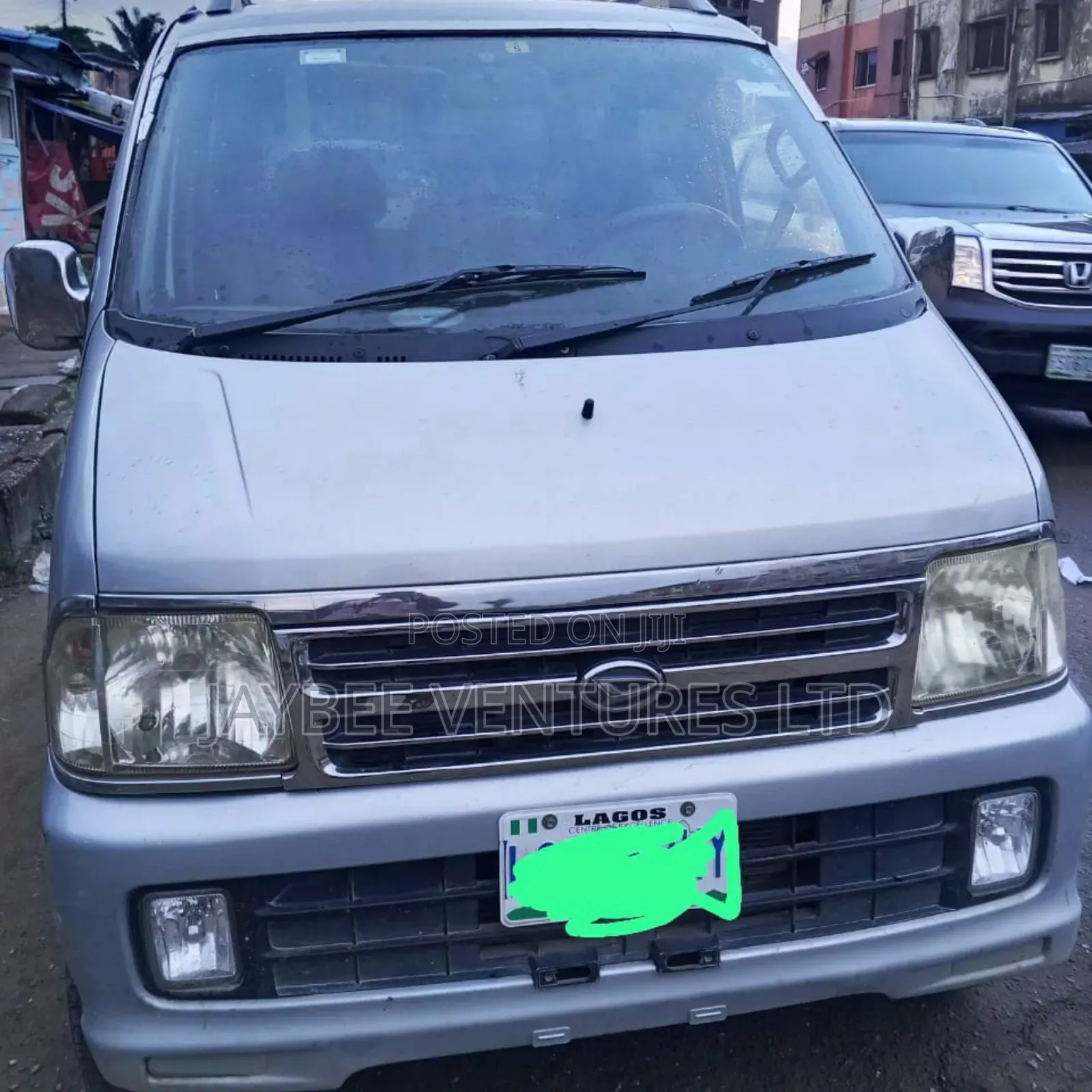 Daihatsu Hijet 2000 Silver