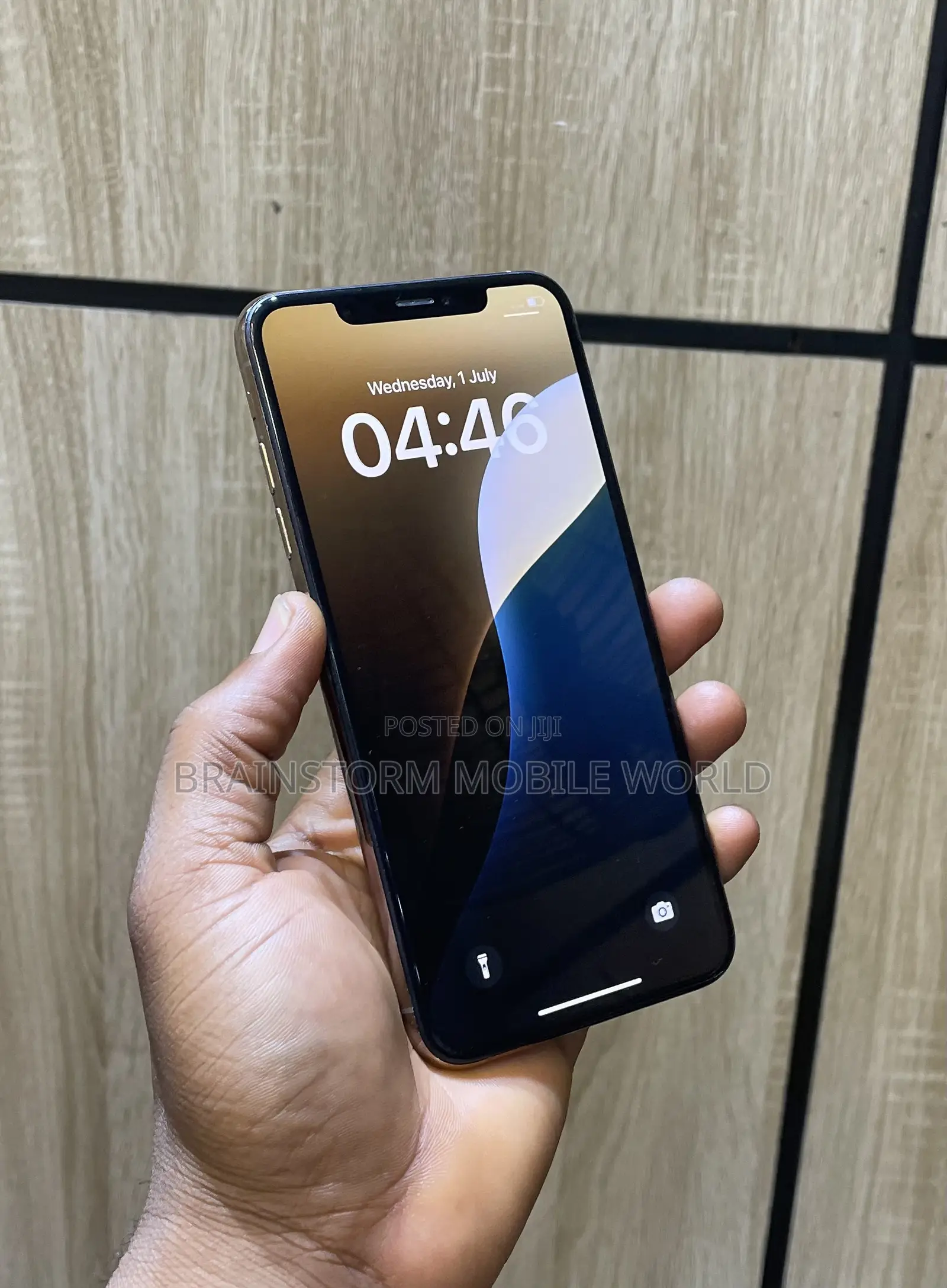 Apple iPhone XS Max 64 GB Gold