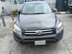 Toyota RAV4 Sport 4x4 2007 Gray