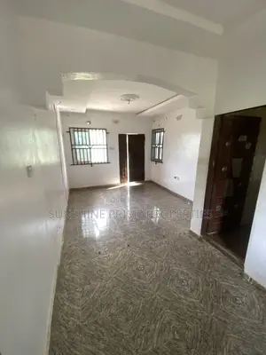 2bdrm Block of Flats in Harmony Estate, Akure for sale